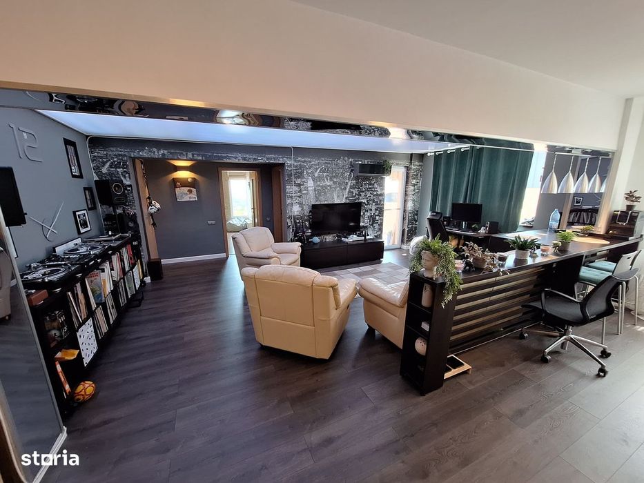 Apartament 2 camere, Jozsef Attila, etaj 2/3, complet renovat