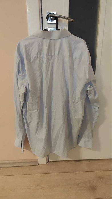 Официална Риза Теодор