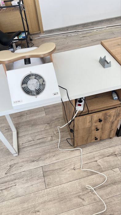 Стол для маникюра