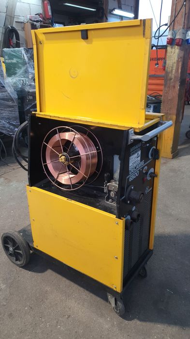 Aparat de sudura mig 300 amperi.