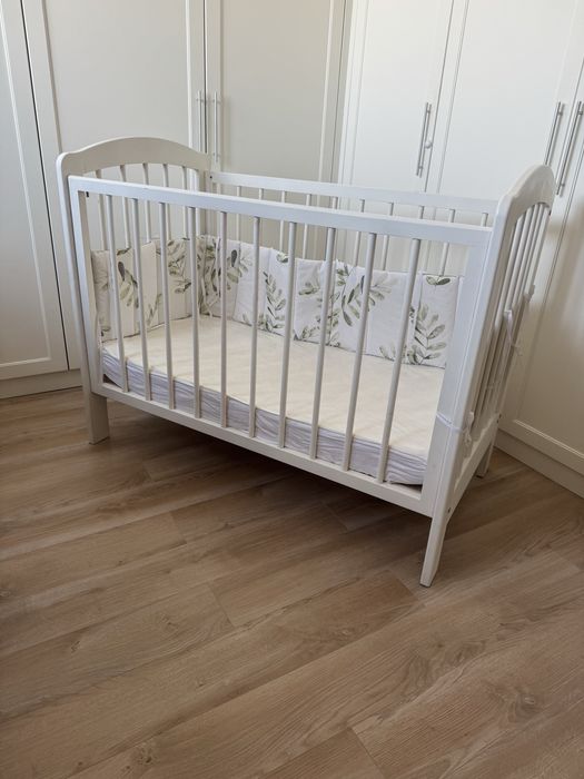 Детская кроватка 120*60