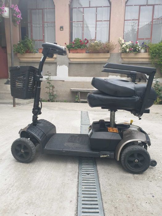 Carut-scuter-carucior electric dizabilitati TRAVELUX !!!