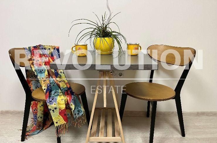 Дава се под наем Едностаен апартамент в Варна, ВИНС - 40 кв.м за 400 € - Снимка #3