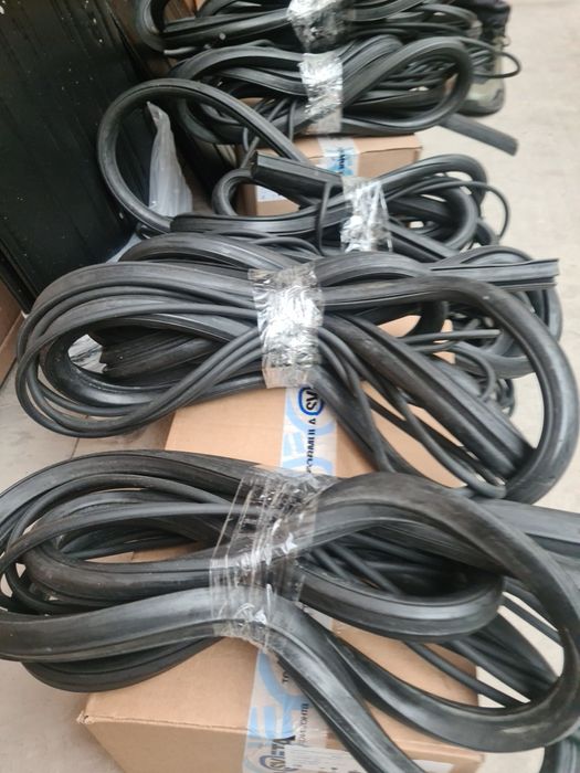 Авточасти за руски коли  ЛАДА .НИВА ЖИГУЛА МОСКВИЧ И ДРУГИ