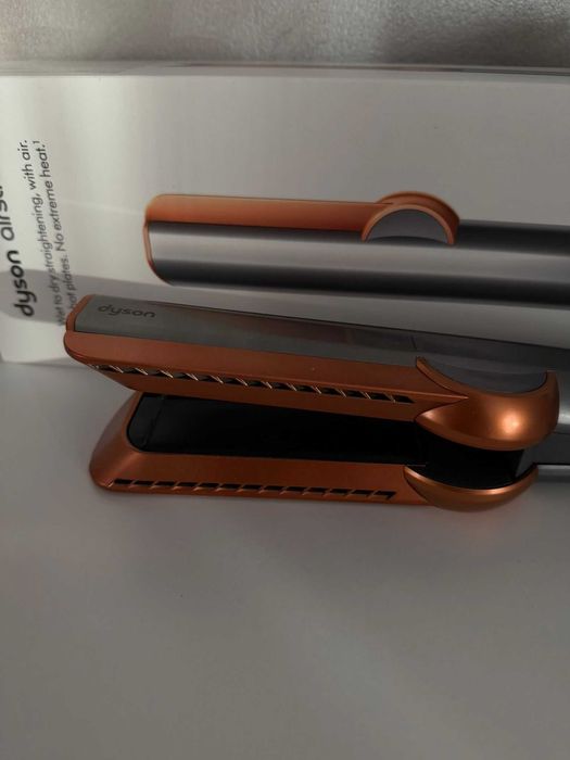 Dyson airstrait,aparat de întins parul