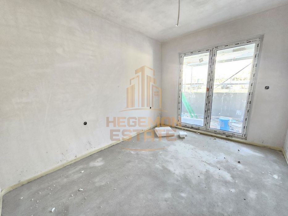 Продава се Двустаен апартамент в Варна, Кайсиева градина - 75 кв.м за 1400 €/кв.м - Снимка #5