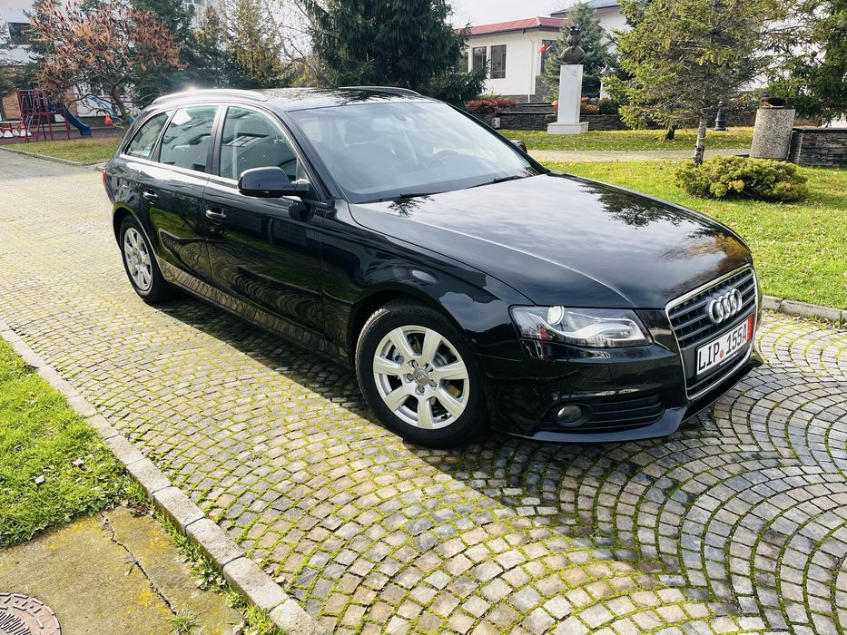 Audi A4 B8 2012 2.0D Full Impecabil