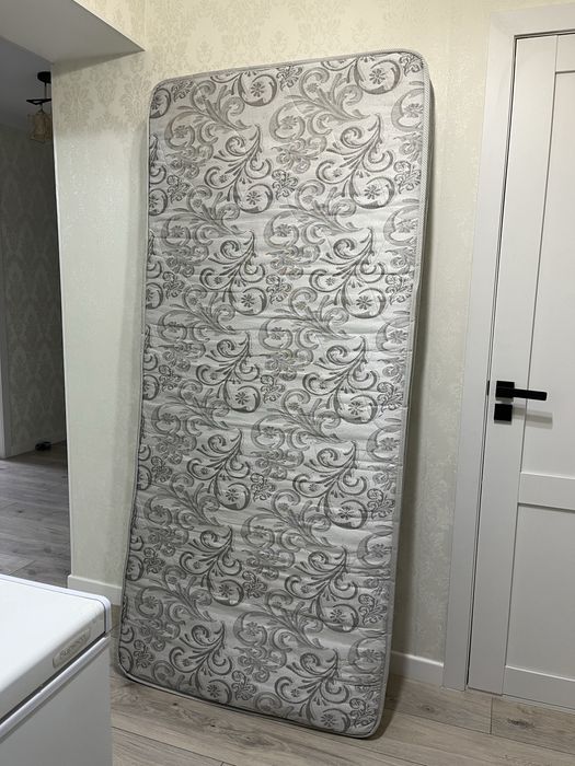 Продам ортопедический матрас б/у