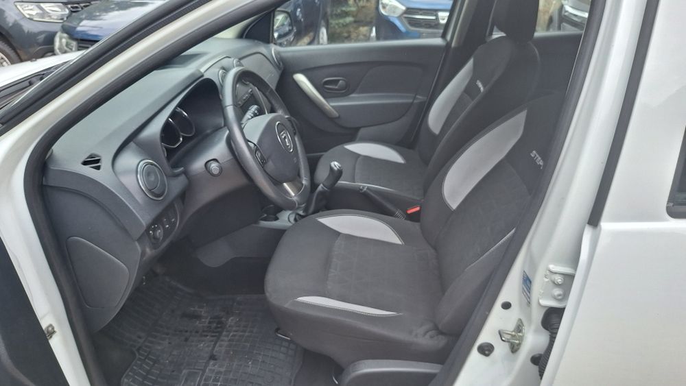 stepway 0.9 tce ,90 cai ,rate