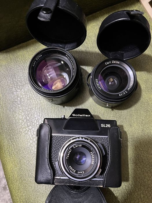 Aparat foto de colecție Rolleiflex SL 26 + optica