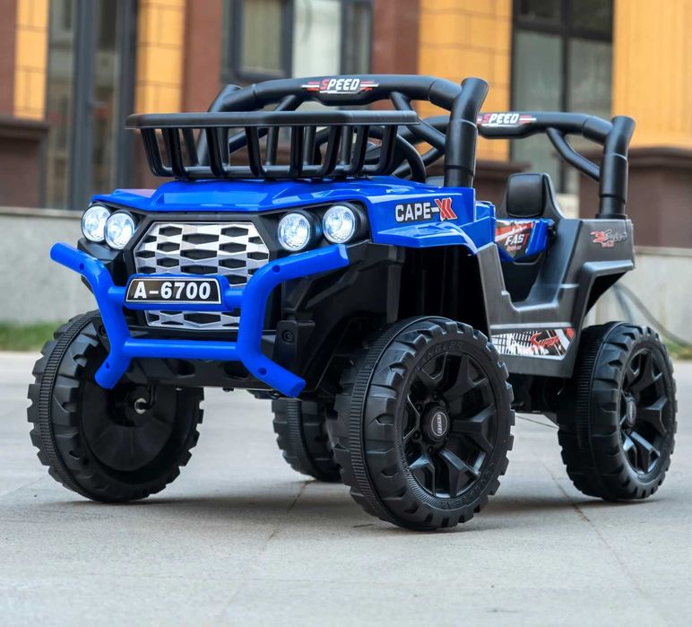 OFERTA Masinuta electrica 4x4, CAPE-X, 100W,12V, scaun tapitat NOUA