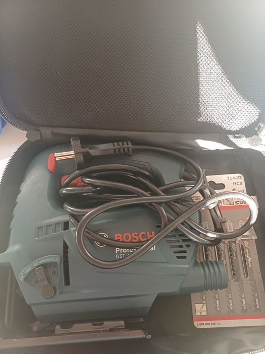 Зеге Bosch Professional GST 700