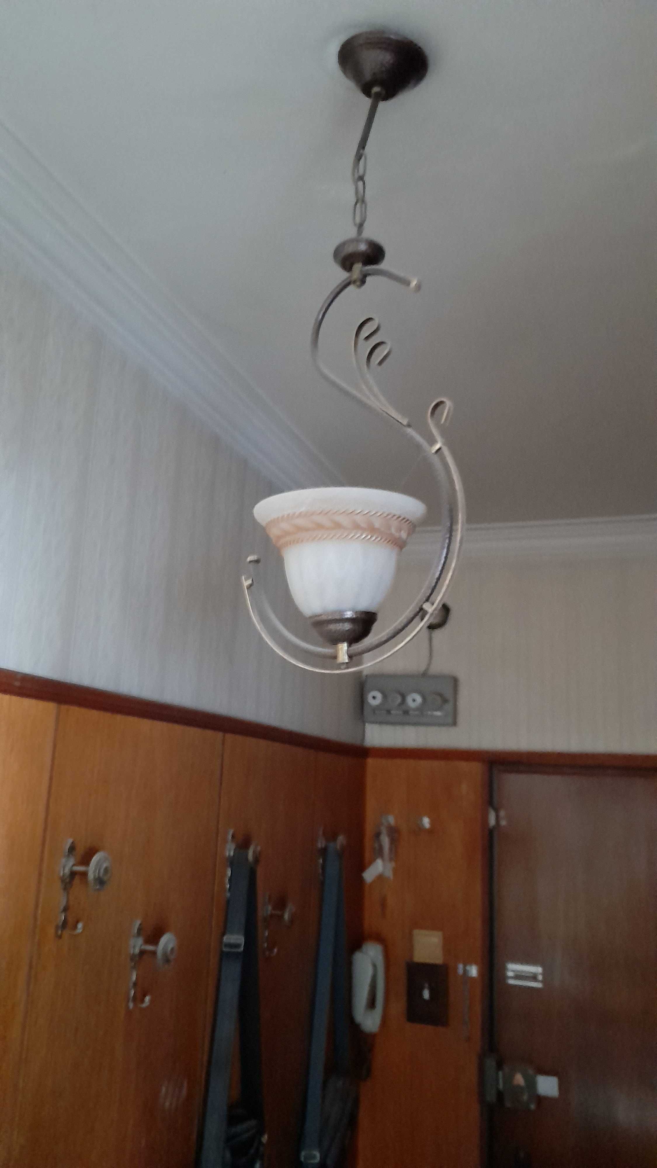 Полилей за коридор 2 броя гр. София Надежда 1 • OLX.bg