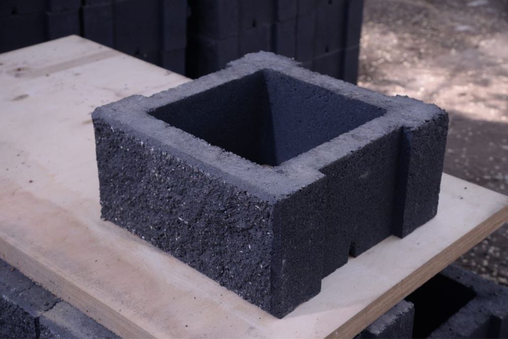 Сплитерный гладкий блок, рваный блок.