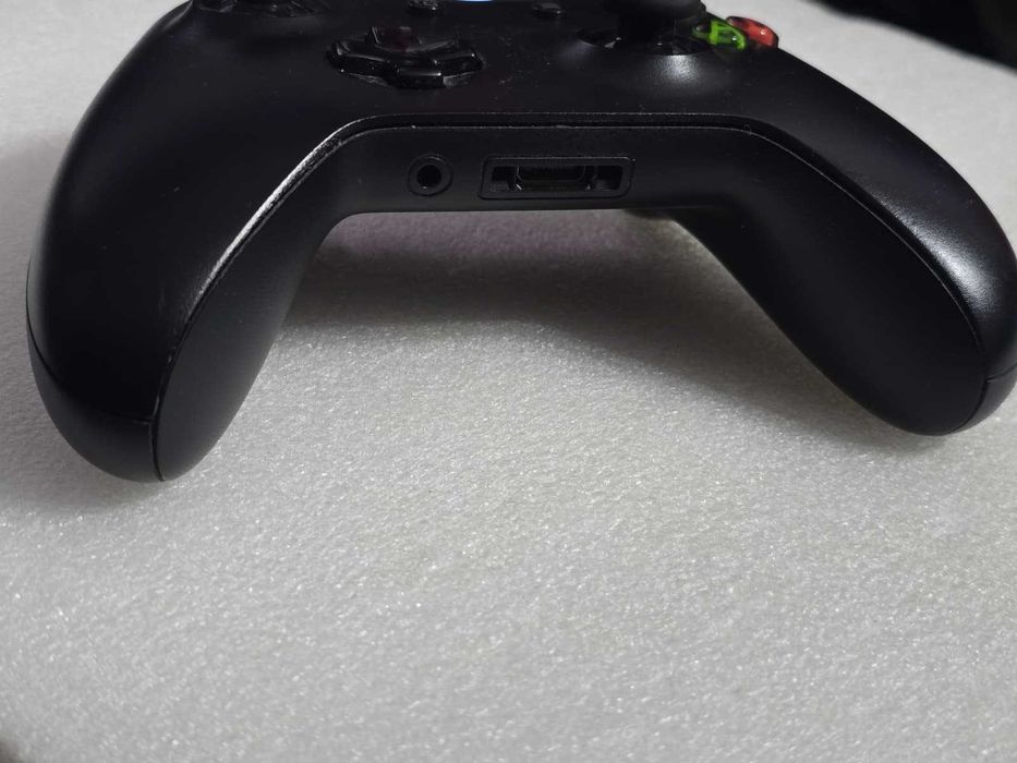 Controller Wireless original Microsoft Xbox One (Model 1708), Bluetooth, Xbox Series X/S, PC, Android, iOS