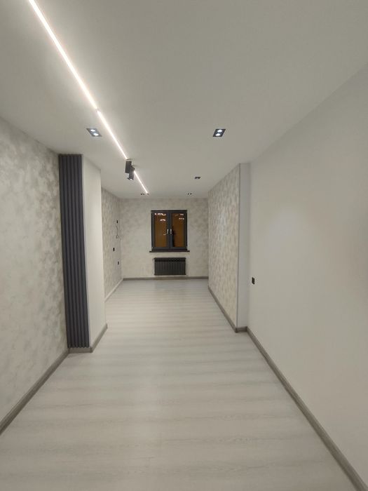 3 xonali 95 kvadrat kvartira sotiladi