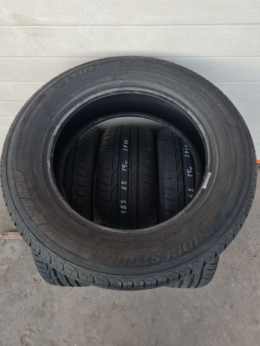 Летни гуми 4 броя BRIDGETONE Turanza T001 185 65 R15 дот 3417