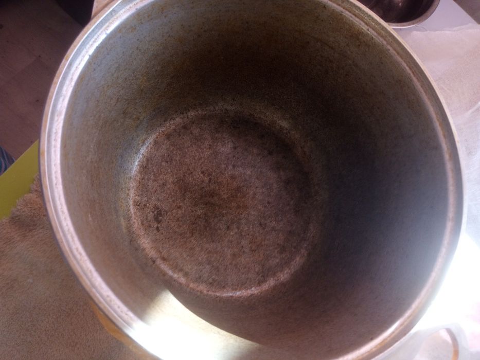 Продам казан 7литров