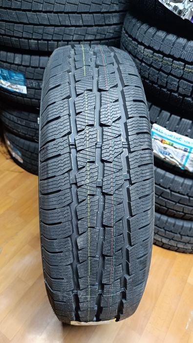 225/75R16C  SONIX