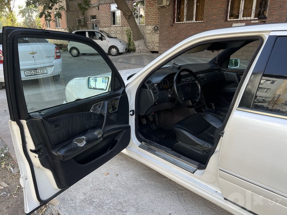 Mercedes-Benz E280 W210