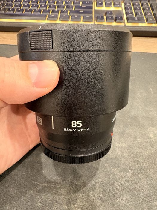 Продавам фотоапарат Lumix S5II + обективи