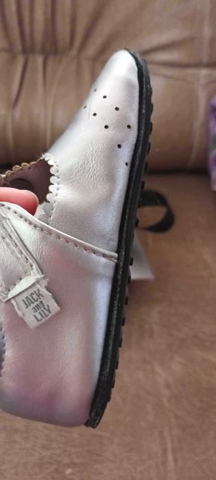 Детски обувки на Jack & Lily Timeless T-Straps Collection и на Clarks