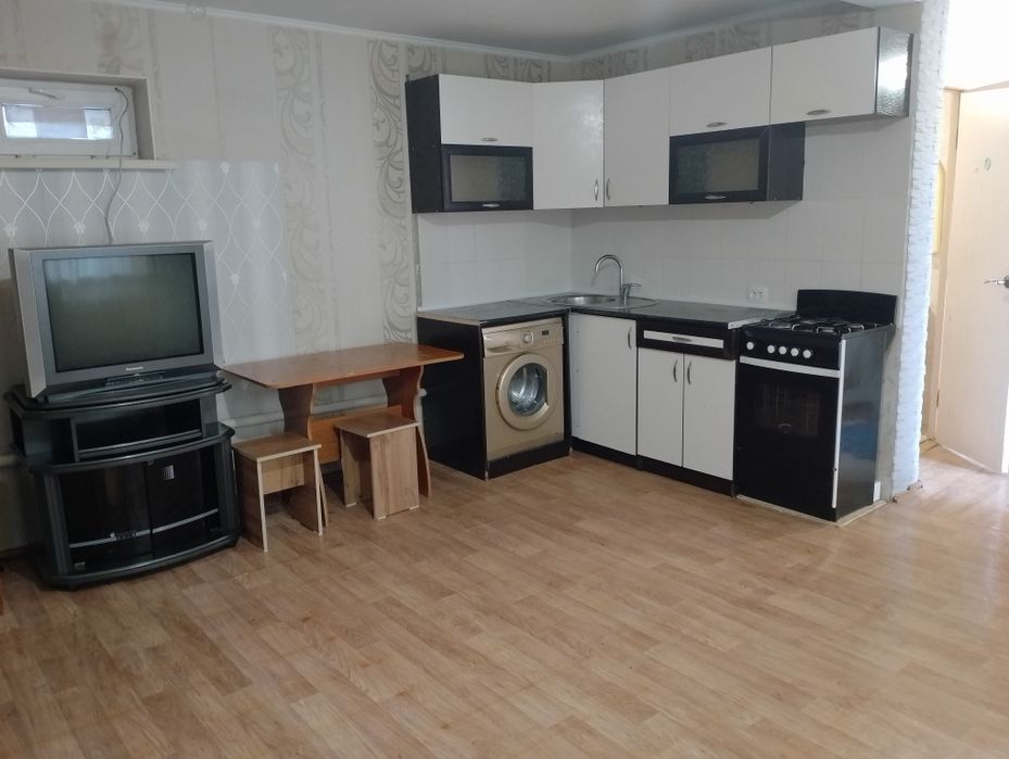 Сдам  благоустроенную комнату