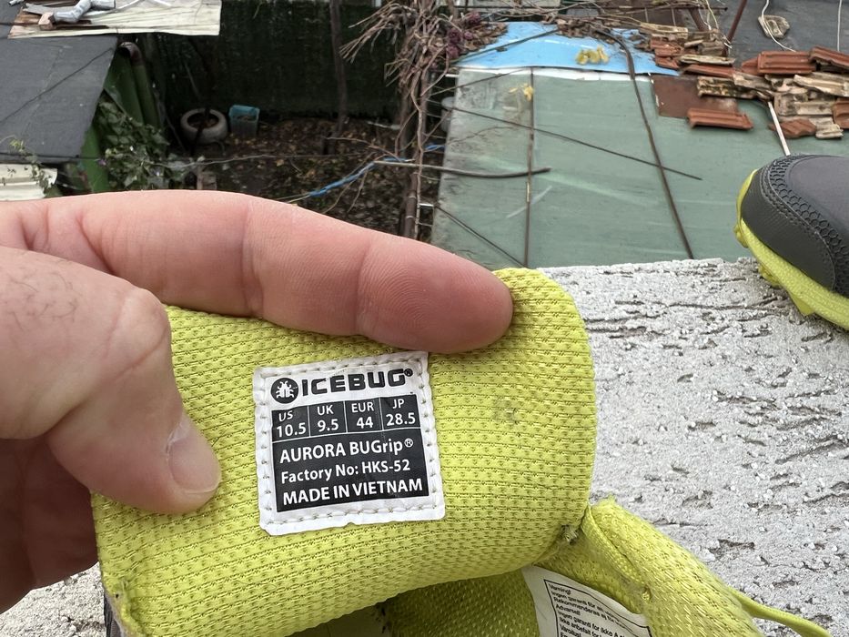 Ace Bug Waterproof 44