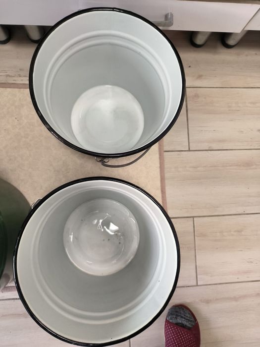 Ведра эмалированные