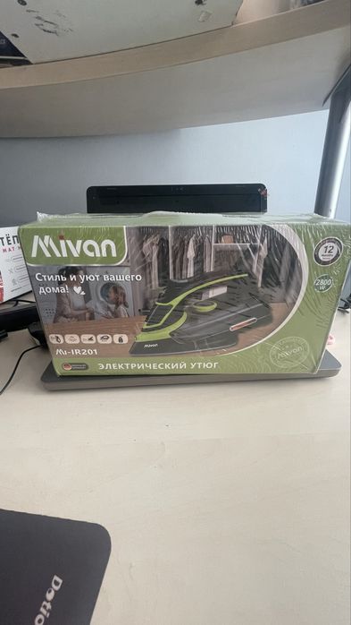 Утюг Mivan Mi-IR201 мультиколор