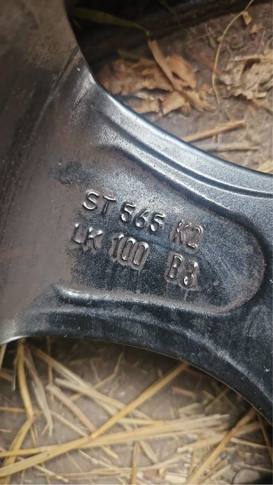 Джанти с гуми 5х100. 15 ки