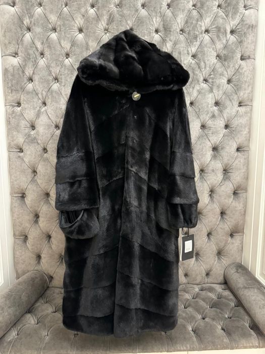 черная шуба блэклама