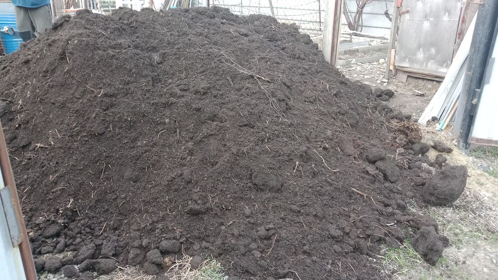 Перегной Конский Коровьй отличного качества