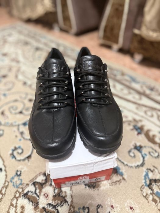 Аяқ киім новый...