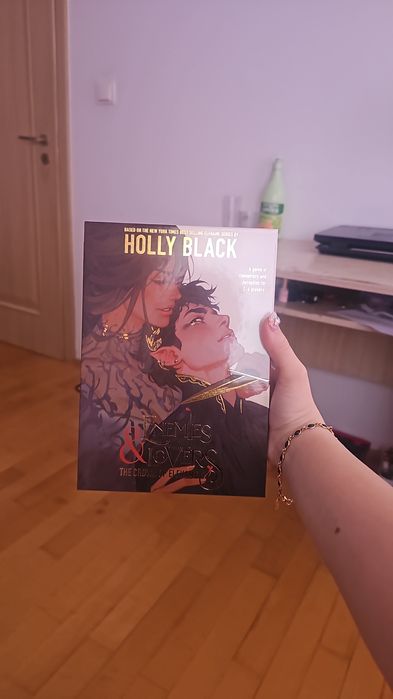 Jocul enemies and lovers holly black