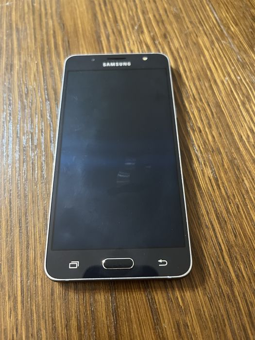 Telefon Samsung Galaxy J5