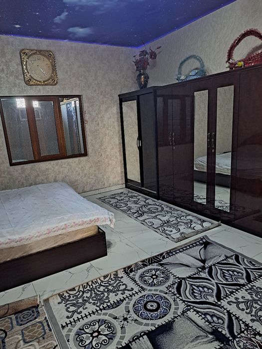 Зангиота мехмон уйи ижара. Кунлик ва ойлик мавжуд.