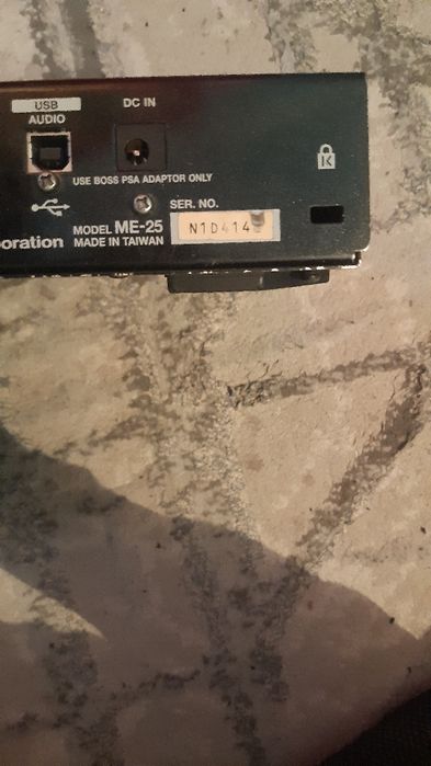 Boss me-25 gitara protsessori hamma joyi ishleydi