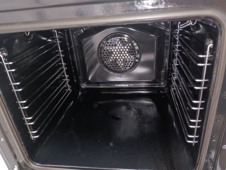 Свободно стояща печка с керамичен плот Gorenje 2 години гаранция!