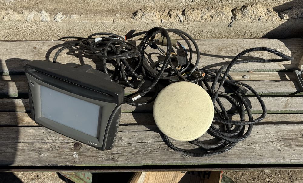 Дисплей Trimble CFX 750 + антена