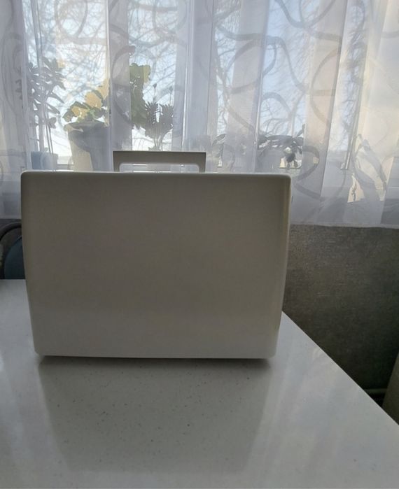 Швейная машинка новая