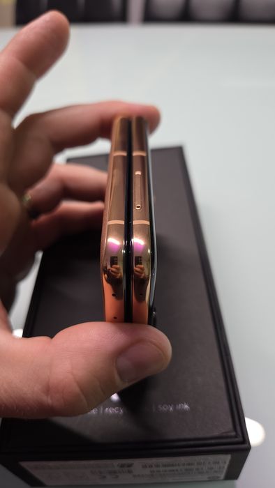 Vand Motorola razr 50 ultra Mocha Mousse