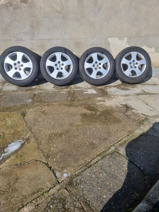 Джанти със гуми за nissan primera  5x114.3