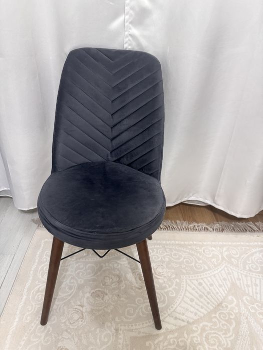 Стулья кухонные 3 шт