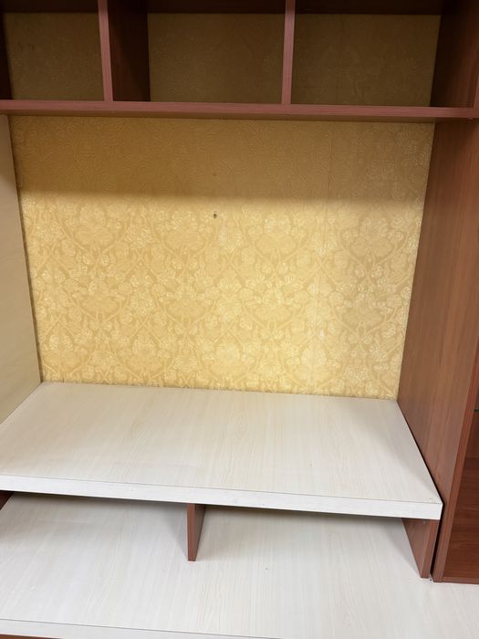 Обои           .