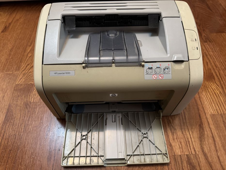Продам принтер HP