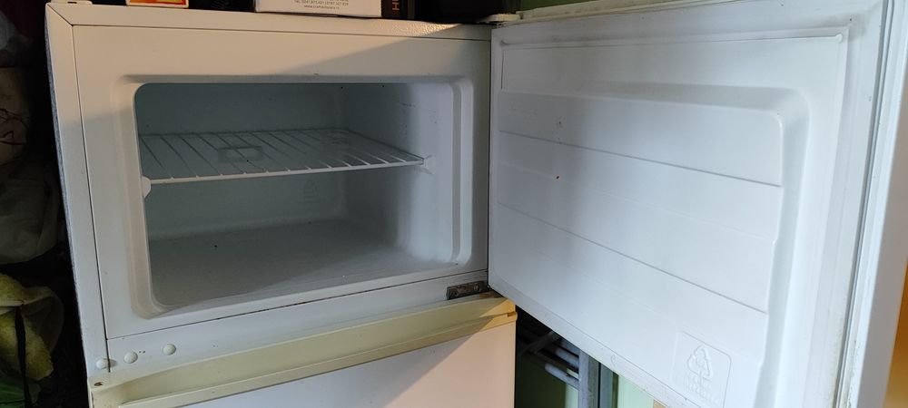 Urgent frigider LDK  LF-260 A+