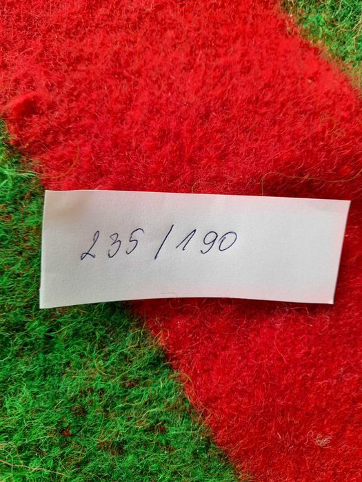 Одела и китеници собствено производство