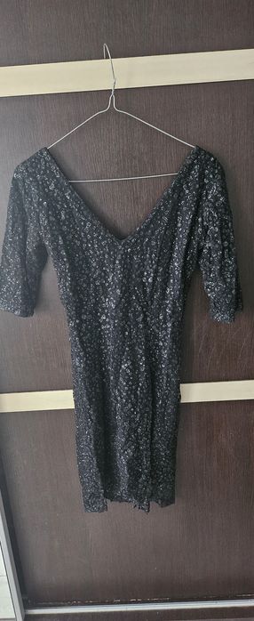 Rochiță cu maneca 1/³ si cu V fata/spate