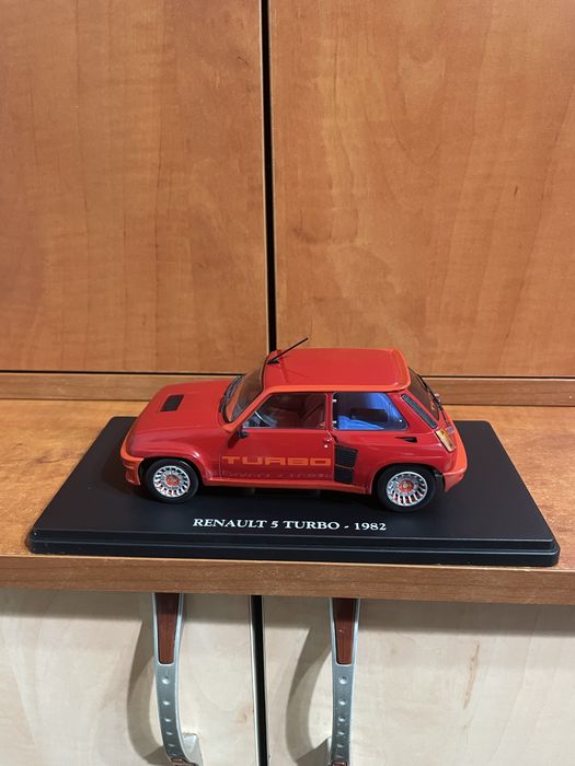 Renault 5 Turbo - Red (1982) Hacette  1/24